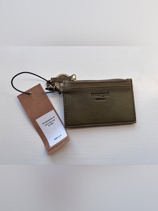 Margot New York Handbags - Margot Olive Leather Zip Card Case with Key Ring